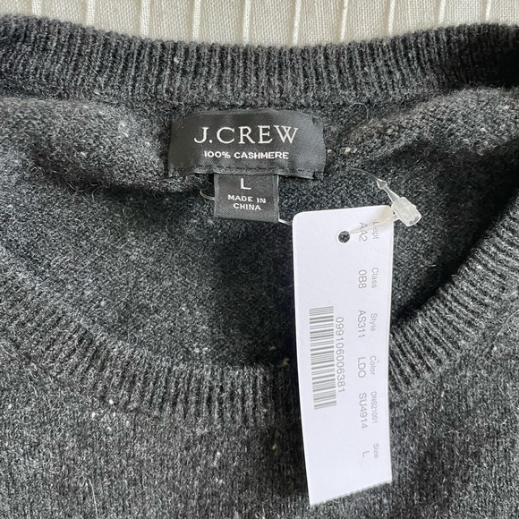 NWT J.Crew Grey Speckled Cashmere Sweater - Picture 3 of 4